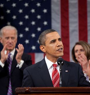 President Obama's 2010 State of the Union. Wikimedia Commons