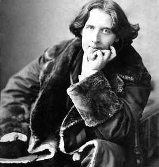 Oscar Wilde. Wikimedia Commons