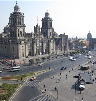 Zocalo Cathedral in Mexico City. Wikimedia Commons