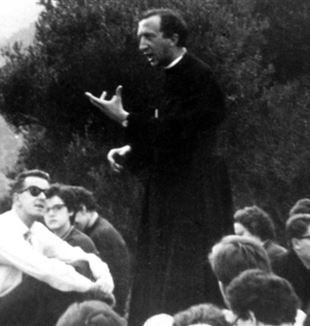 Fr. Luigi Giussani with students, 1960. 