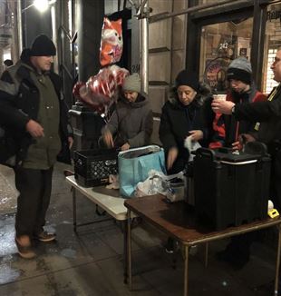 One City Mission volunteers with the homeless in New York