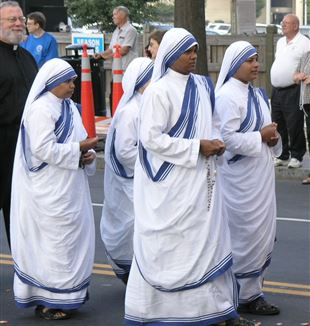 Missionaries of Charity. Wikimedia Commons