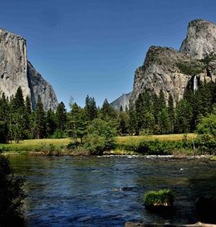 Yosemite National Park. Via Wikimedia Commons