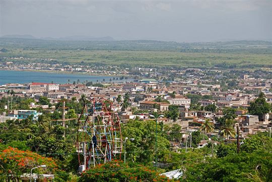 The city and bay of Matanzas, Cuba. Photo by Jerome Ryan via Wikimedia Commons