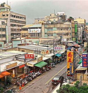 Taichung, Taiwan. Wikimedia Commons