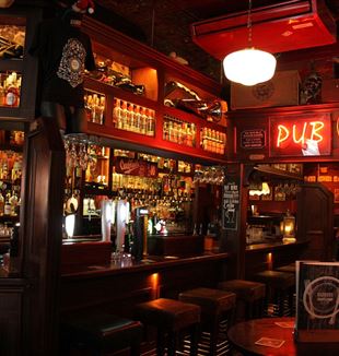 Irish Pub. CC0