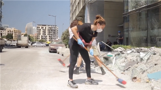 The volunteers working in the city's streets