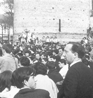 Fr. Giussani at a Student Week in 1964