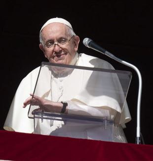 Pope Francis (Catholic Press Photo)