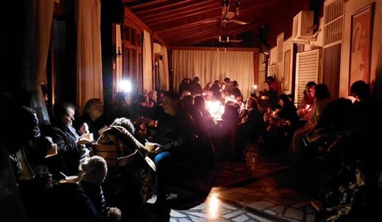 Evacuees at the Iskenderun parish (Photo: Antuan Ilgit SJ) 