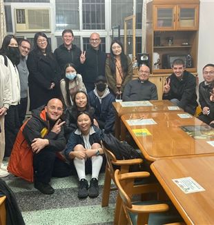 Monsignor Camisasca with a group of Taiwanese young people