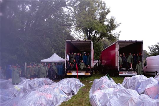 At base camp on a rainy day (Photo: Tommaso Prinetti)